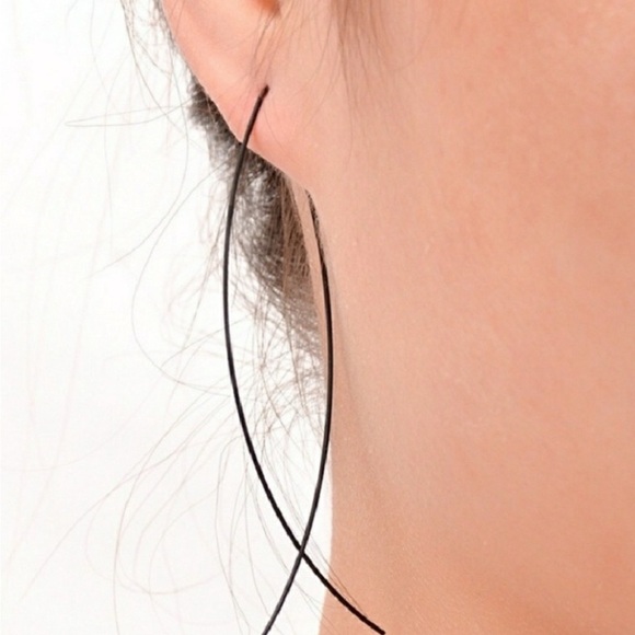 Black Hoop. Threader Earrings
Fish, Punk, Minimlist - Picture 3 of 3